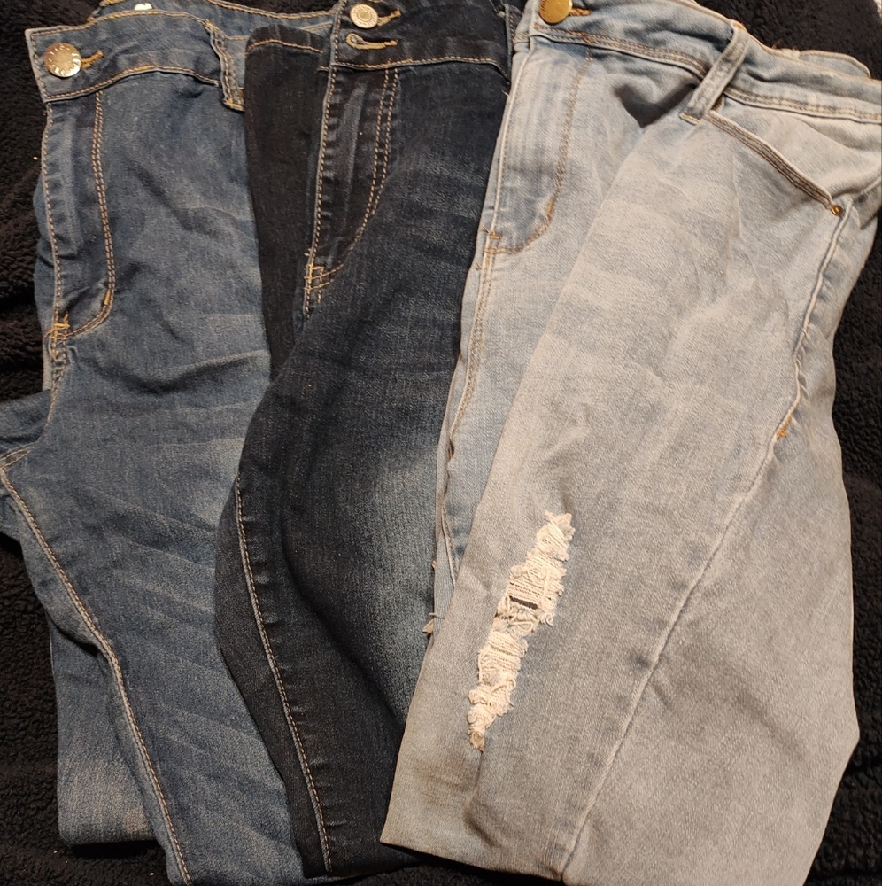 3 pairs women's plus sz 20 jeans